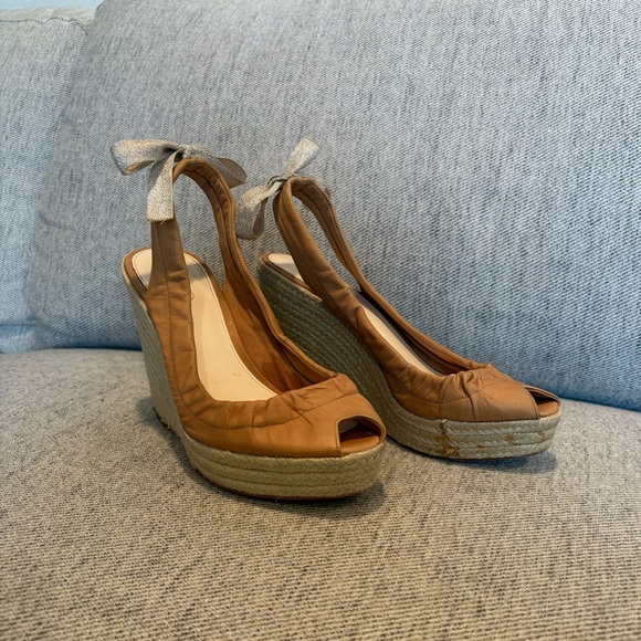 Coach Tan Wedge Sandals with Bow Detail - Picture 1 of 6